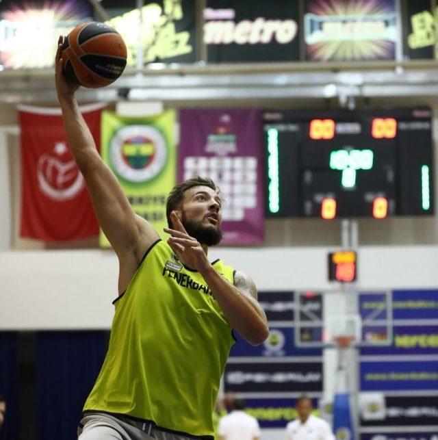 Fenerbahçe Erkek Basketbol Takımı Sezonu Açtı