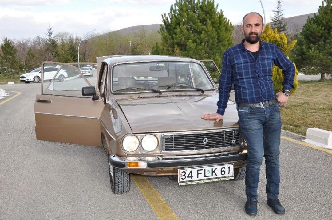 Fabrikadan &Ccedil;ıktığı Gibi Duran 1988 Model Otomobiline Paha Bi&ccedil;emiyor