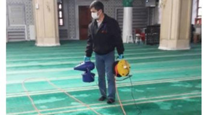 Bayrampaşa&rsquo;da Camiler Dezenfekte Ediliyor