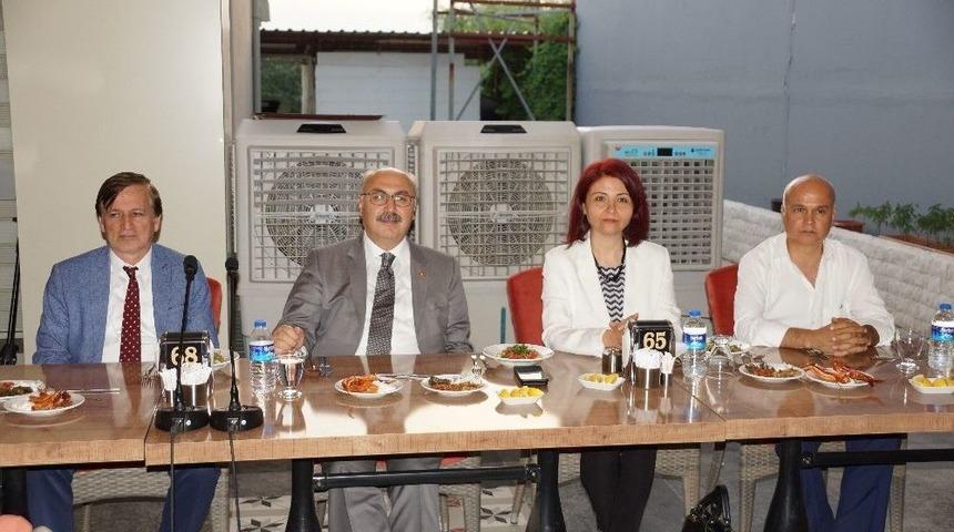 Vali K&ouml;şger, Basın Mensupları İle Yemekte Buluştu