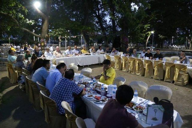 Başkan Uysal, “özgür Basın Demokrasinin Temel Taşıdır”