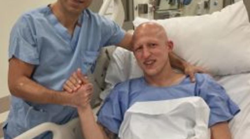 Sezer &Ouml;zmen Ameliyat Oldu