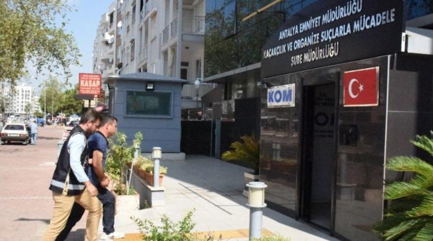 Antbirlik&rsquo;e İkinci Dalga Operasyon: 31 G&ouml;zaltı