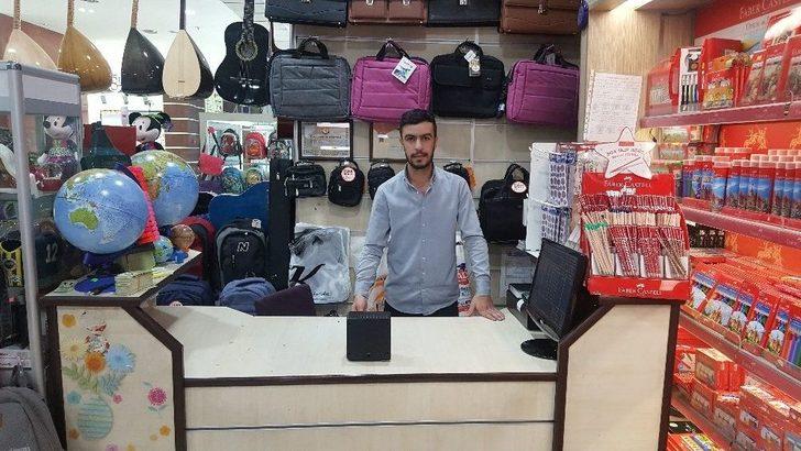 Tatvan’daki Kırtasiyeciler Okul Sezonuna Hazır G1