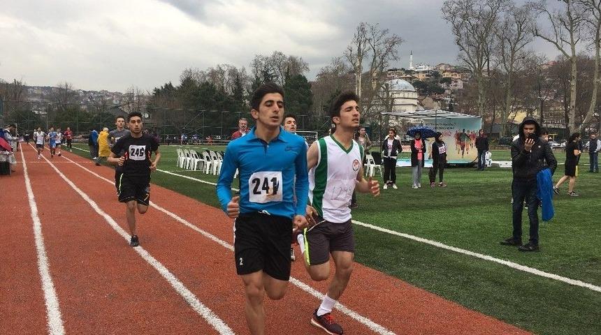 Beykoz Belediye Başkanlığı Kros Yarışları Yapıldı