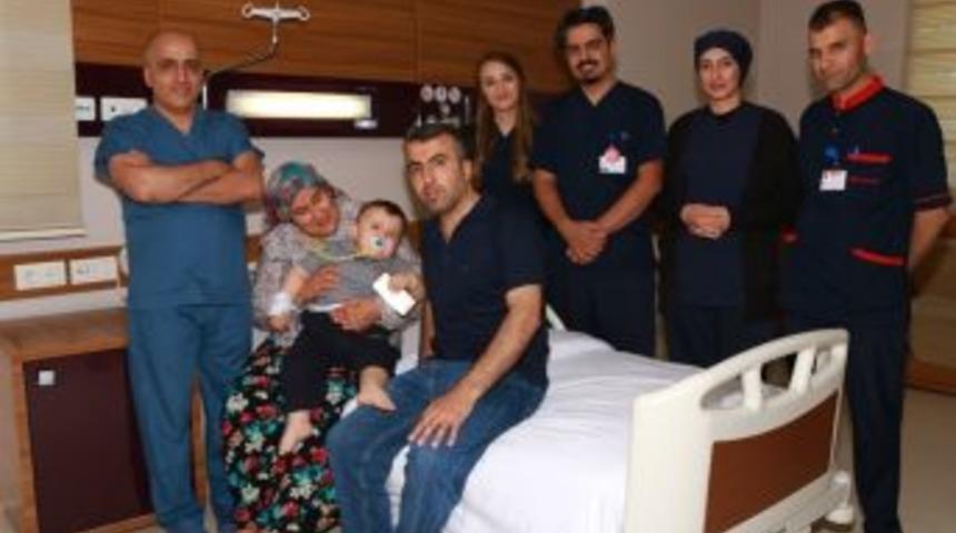 Galen Veni Anevrizması Hastası Mehmet Bebek Sağlığına Kavuştu