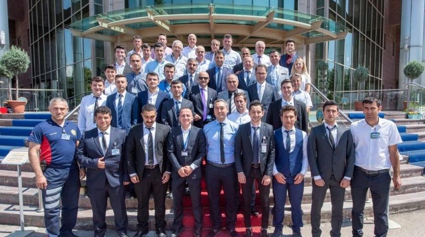 Dhmi&rsquo;de Temel Arff Eğitimini Tamamlayan Kursiyerler Diplomalarını Aldı