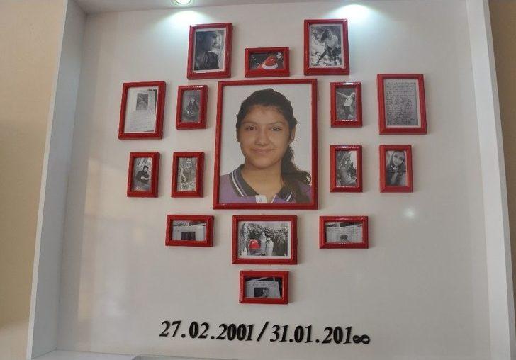 Şehit Fatma Avlar Ölümünün Kırkıncı Gününde Okulunda Anıldı G2