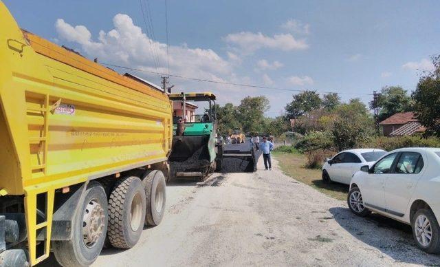 Düzce Belediyesi Ekipleri Sahada Yoğun Çalışıyor