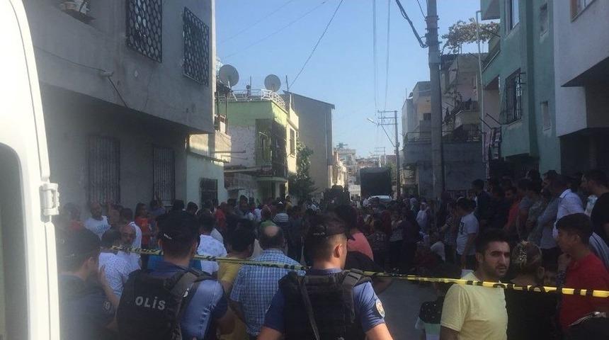 Mersin’de Anne Ve Baba İle 3 Çocuğu Ölü Bulundu