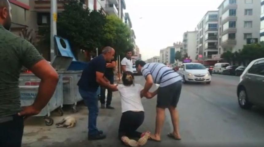 &Ouml;len K&ouml;peğini G&ouml;r&uuml;nce &Ccedil;ığlık &Ccedil;ığlığa Sinir Krizi Ge&ccedil;irdi