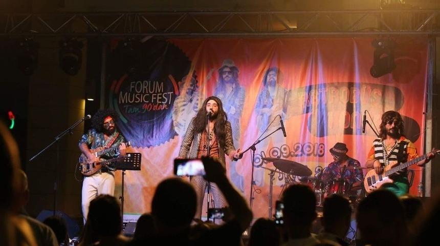 Retrobüs Manisalı Hayranlarıyla Buluştu