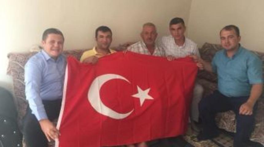 Manisa B&uuml;y&uuml;kşehir&rsquo;den Kahraman Gaziye Vefa Ziyareti