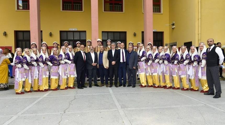 B&uuml;y&uuml;kşehir Halk Oyunlarında Adana Şampiyonu