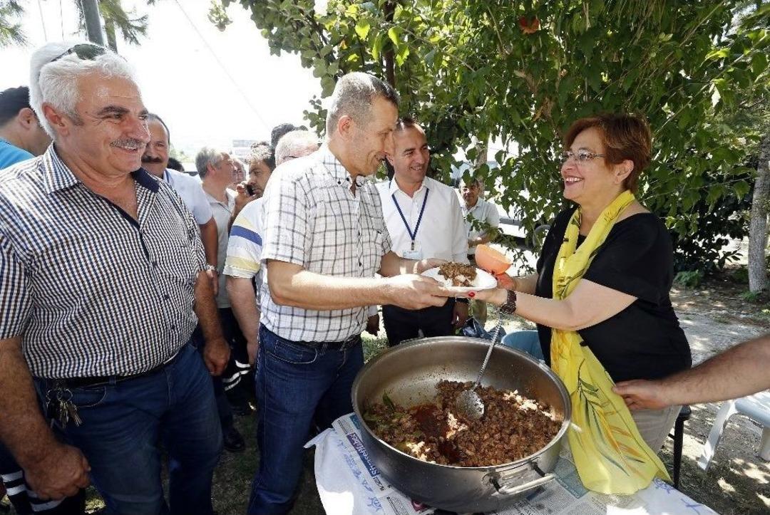 Başkan Pekdaş&rsquo;ın İlk Bayramlaşması &Ccedil;alışanlarıyla