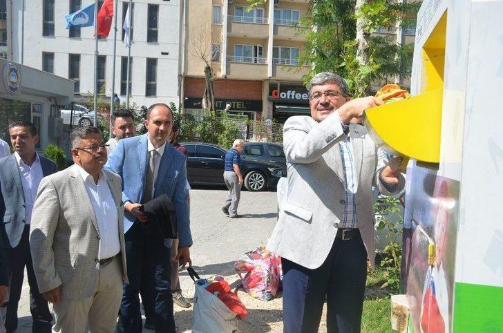 Kıyafet Kumbarasıyla Giyilmeyen Giysiler Yeni Sahiplerine Ulaşacak G4