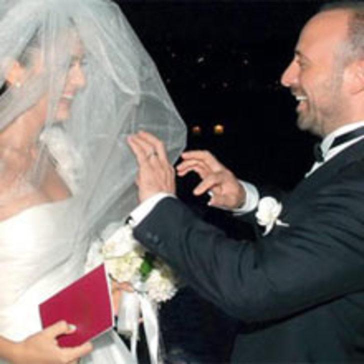 Bergüzar ve Halit Evlendi