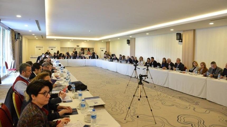 Sa&uuml; Rekt&ouml;r&uuml; Prof. Dr. Elmas: "sa&uuml; B&uuml;t&uuml;n Akreditasyon Değerlendirmelerine Hazır"