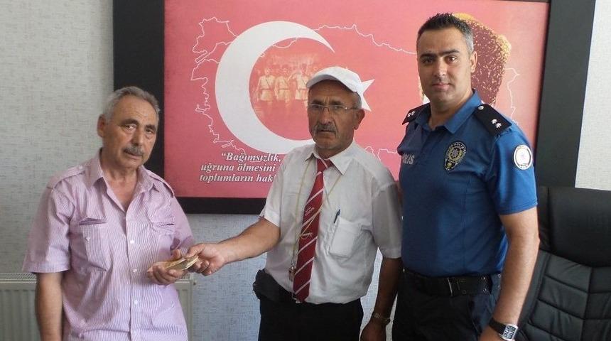 Ayakkabı Boyacısından İnsanlık Dersi