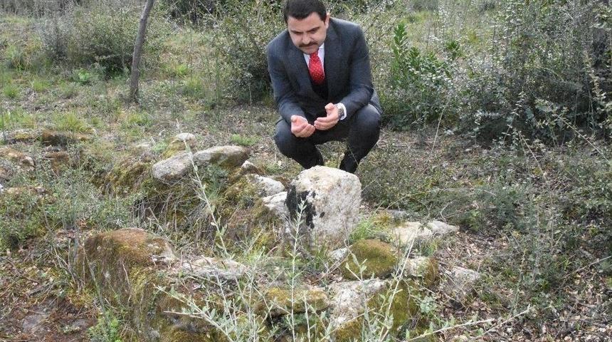 Şehit &Uuml;steğmenin Mezarı 103 Yıl Sonra Bulundu