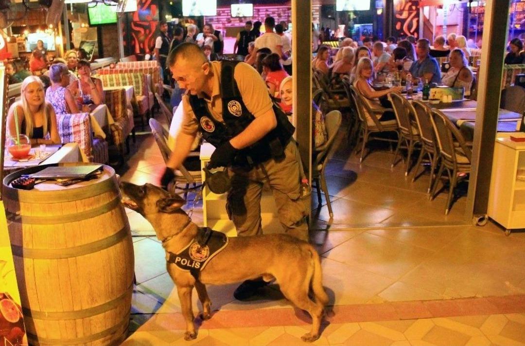 Marmaris&rsquo;te 200 Polisle Huzur Operasyonu