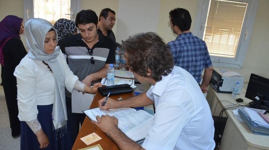 Hr&uuml;&rsquo;de &Ouml;ğrenci Kayıtları Başladı