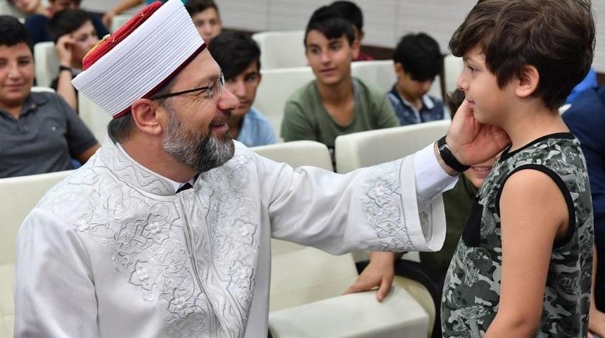 “yazımda Kardeşlik Var” Yaz Kampı Öğrencilerinden Diyanet’e Ziyaret