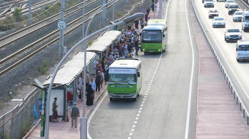 D-100&rsquo;deki Yeni Duraklar Hizmete Girdi