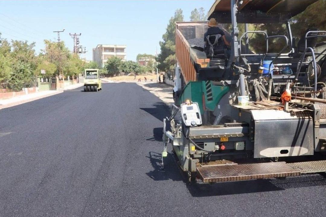 Kayyum Geldi, Siirt&rsquo;te Asfaltlanmayan Yol Kalmadı