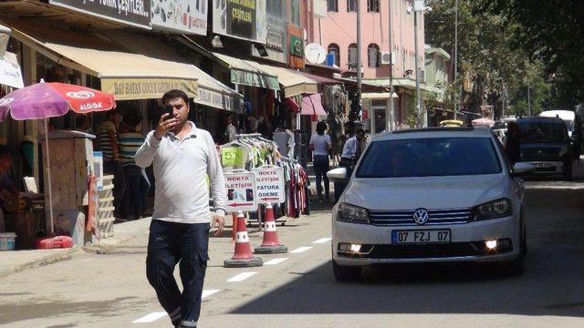 İslahiye De Asvaltlan Yollarda Yol Çizgi Çalışması Yapıldı