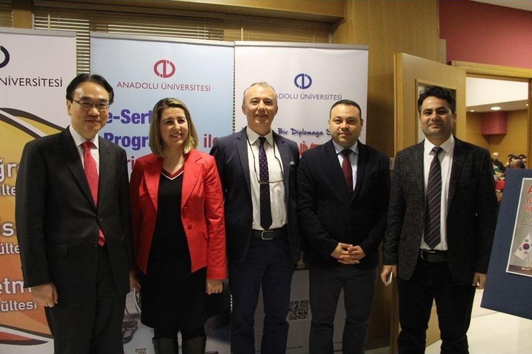 G&uuml;ney Kore B&uuml;y&uuml;kel&ccedil;i M&uuml;steşarı Eskişehir&rsquo;de