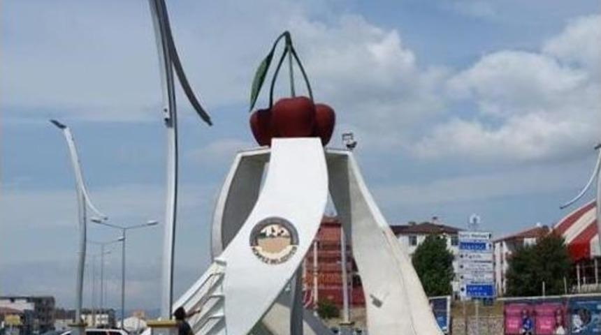 Körfez’in Sembolüne Bakım