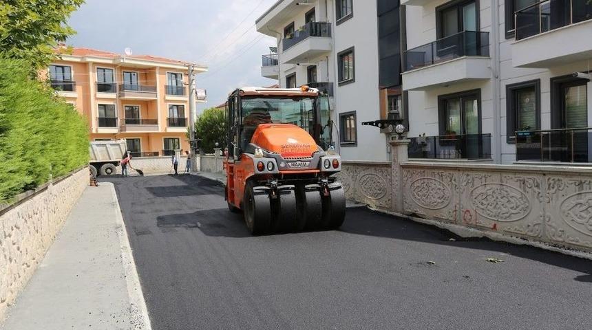 Serdivan&rsquo;da Asfalt &Ccedil;alışmaları Hız Kesmiyor