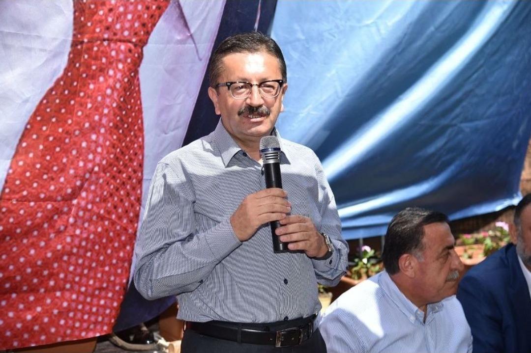 Ak Parti Ankara İl Yerel Y&ouml;netimler Toplantısı Altınk&ouml;y&rsquo;de Yapıldı