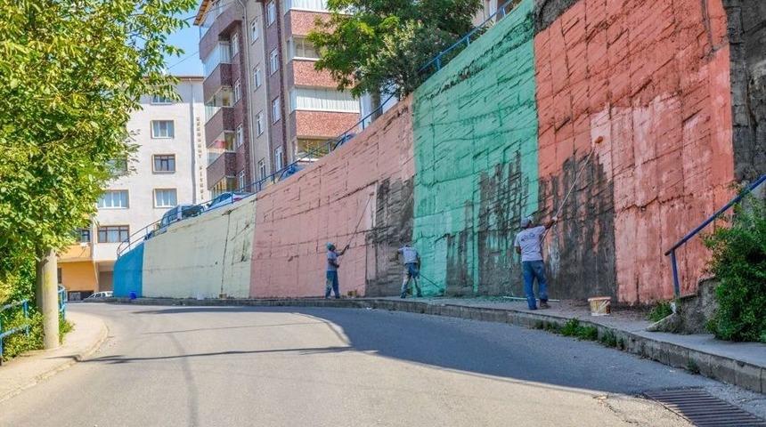 Karabük’te Duvarlar Rengarenk Oluyor