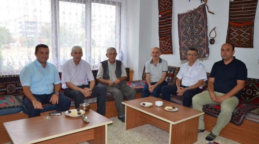 Başkan Bakıcı Futbola Gönül Vermiş Efsaneler İle Bir Araya Geldi