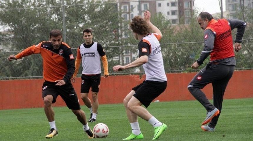 Adanaspor, &Ccedil;aykur Rizespor Ma&ccedil;ı Hazırlıklarına Başladı