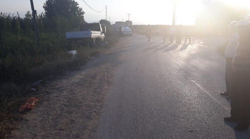 Bursa&rsquo;da Kamyonet İle Motosiklet &Ccedil;arpıştı: 1 &Ouml;l&uuml;