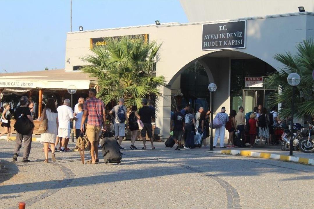 Tatilciler 9 G&uuml;nl&uuml;k Bayramda Ege Adaları Yerine İ&ccedil; Turizme Y&ouml;neldi