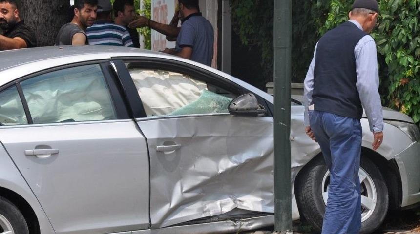 Bursa&rsquo;da Trafik Kazası: 4 Yaralı