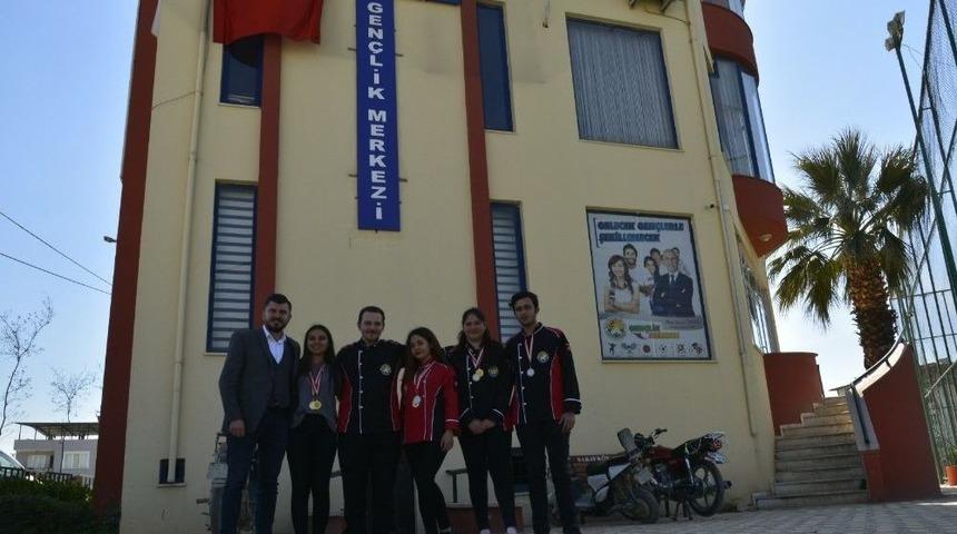 Sarayk&ouml;y Belediyesi Gen&ccedil;leri Unutmadı