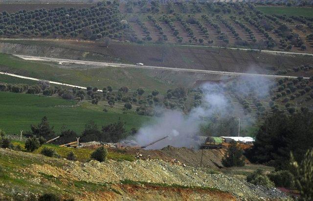 Afrin Ve Çevresi Yoğun Şekilde Top Atışına Tutuldu