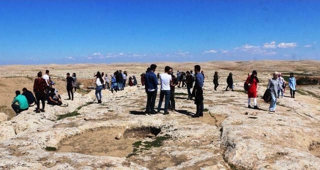 Büyükşehir Tarih Bölümü Öğrencilerine Gezi Düzenledi