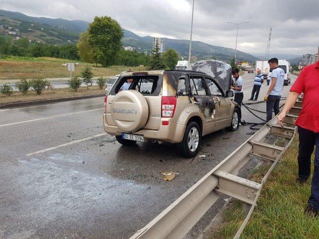 Samsun’da Seyir Halindeki Cip Yandı