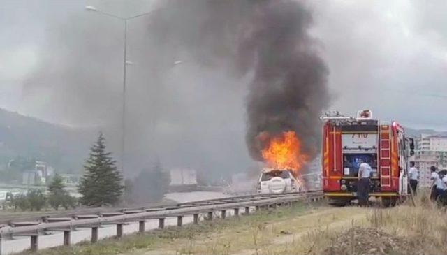 Samsun’da Seyir Halindeki Cip Yandı