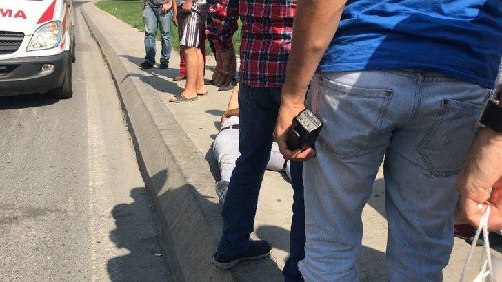 (özel) Motosikletli Şahsın Yayaya Çarpıp Seke Seke Olay Yerinden Kaçma Anları Kamerada G4