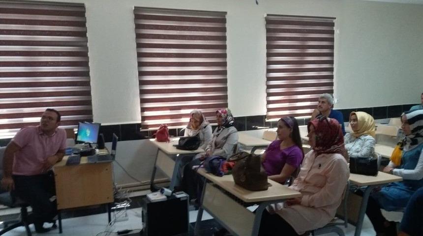 Pazarlar’da Öğretmenlere Zeka Oyunları Eğitimi