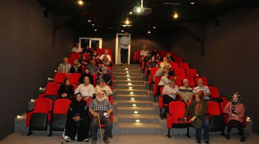 Yadem &Uuml;yeleri Sinema İle Buluştu