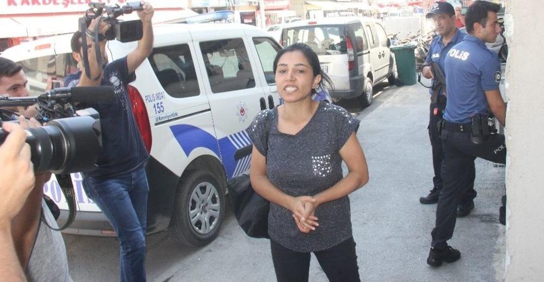 Kocasını Takip Edip Başka Kadınla Yakaladı