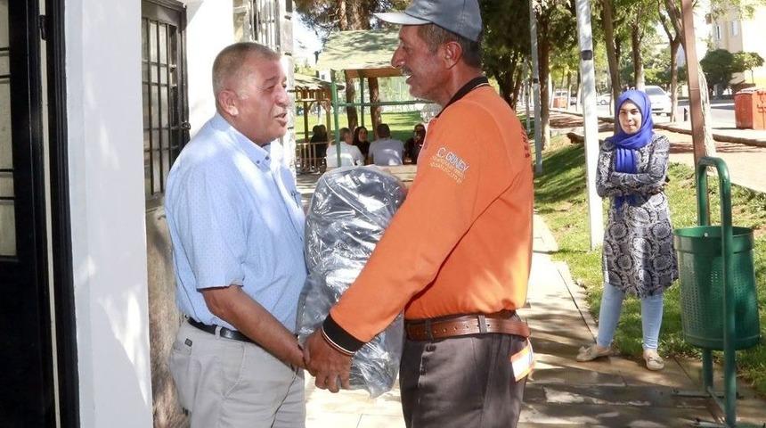 Şehitkamil’de 250 Bin Kurban Poşeti Dağıtıldı